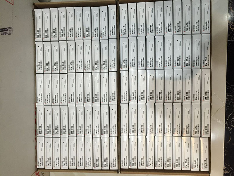 EM-038.jpg