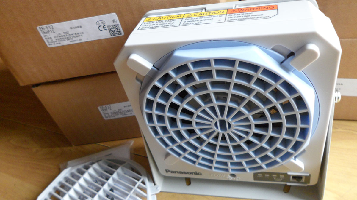 ER-F12 20131209.jpg