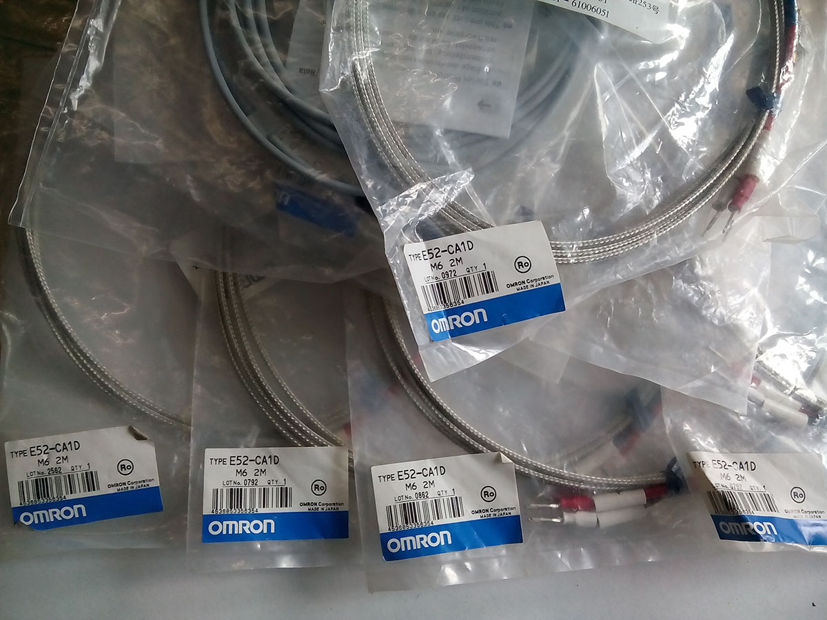 现货供应OMRON E52-CA15AY,E52-CA1D M6