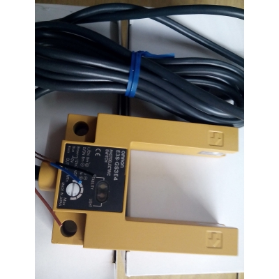 现货供应OMRON E3S-GS3E4,E3G-L73
