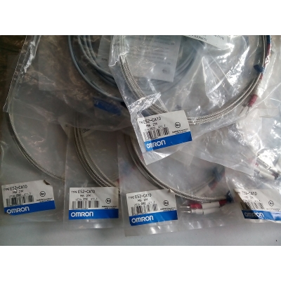 现货供应OMRON E52-CA15AY,E52-CA1D M6